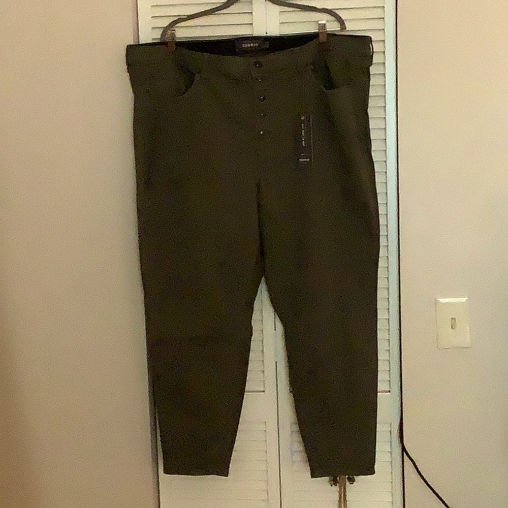 Torrid Sky High Skinny Button Up Jeans.